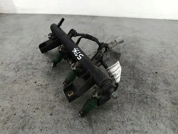 Riel de inyección OEM 01F023 9655833580 Citroen C3 image 5
