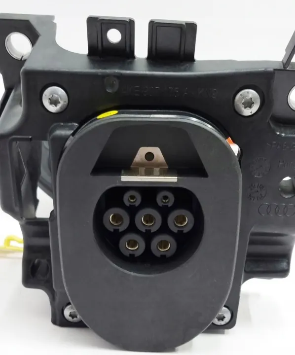 Port de Charge Audi E-Tron 4KE 55 OEM 4KL971093M image 7