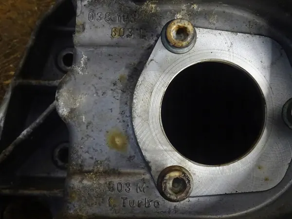 AUDI S3 8L TT 8N GOLF IV LEON I OLJEFAT 038103603M image 7