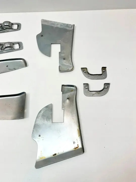 Mercedes-Benz dörrdelar OEM A1237230124 för SL R107 image 8