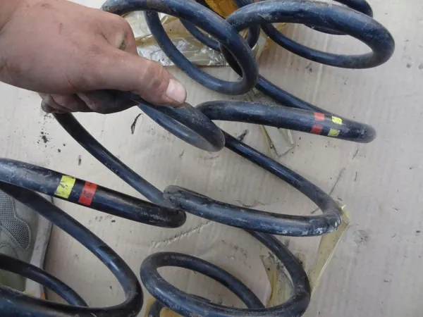 Muelle OEM SPRĘŻYNA SPRĘŻYNY KANGOO II Renault image 3
