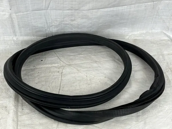 Joint de capot Porsche 911 991 OEM 99151161103 - Occasion image 5