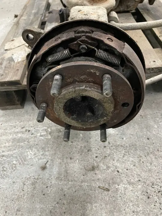 Essieu Arrière  Opel Frontera B 3.2 V6 image 3