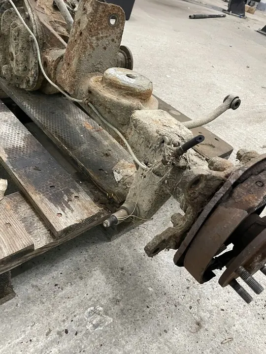 Essieu Arrière  Opel Frontera B 3.2 V6 image 4