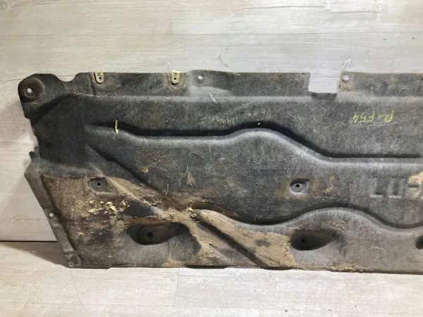 OEM sokolowski Oikea lattalevysuojus Mini Clubmanille image 3
