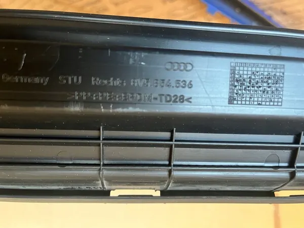 AUDI RS3 SEDAN 8V5 Right Side Trim LZ5M OEM 8V5853860 image 5