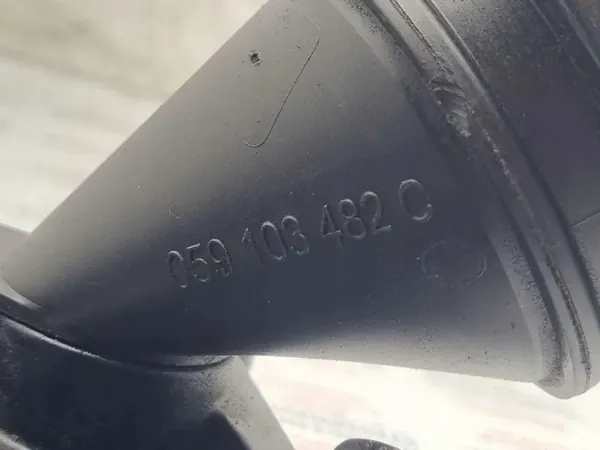 Audi Kamföljare OEM 059103482C - Begagnad image 5