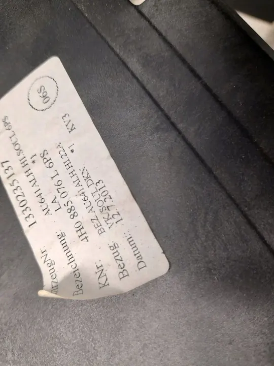 Audi A8 S8 D4 achterste armsteun OEM 4H0885076L image 4
