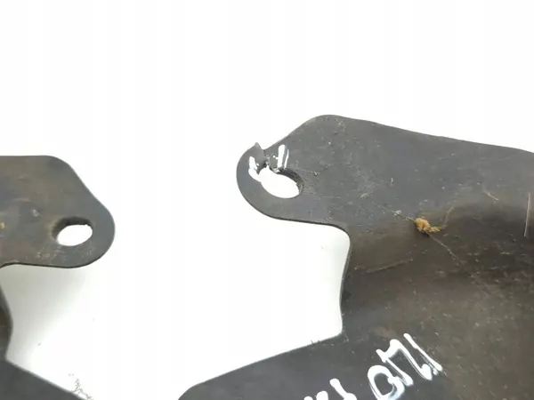 Tesla Model S 2015 Konepeltitiiviste OEM 100541900C image 7