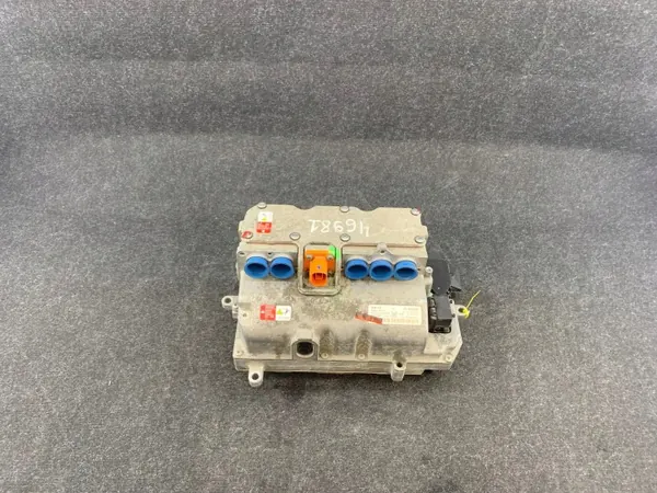 Onduleur Volkswagen e-Golf OEM 0437508582 Occasion image 2