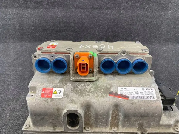 Onduleur Volkswagen e-Golf OEM 0437508582 Occasion image 3