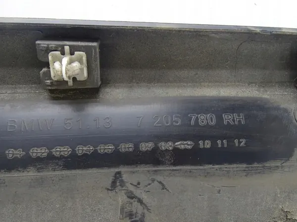 Acabamento Inferior Direito da Porta BMW F25 X3 OEM 7220610 image 9