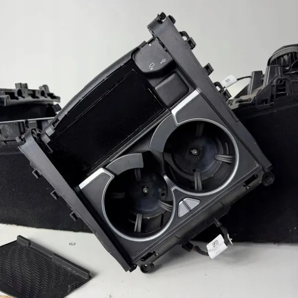 Mercedes GLE W167 Middenconsole Bekerhouder OEM JPFA1678209500 image 9