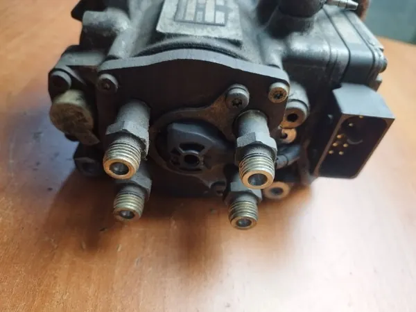 Opel 2.0DTI Kraftstoffpumpe 0470504016 image 3