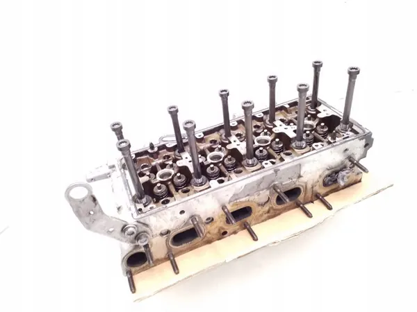 Skoda Octavia Mk3 Cilinderkop OEM 04L103064C image 2