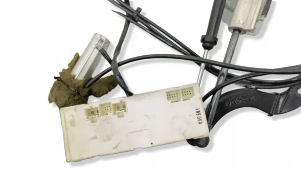 OEM A1648002948 Actuateur électrique hayon Mercedes GL image 4
