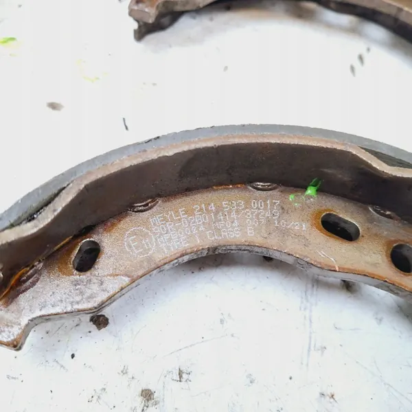 Sabots de frein à main Citroen Jumper OEM 2145330017 image 5