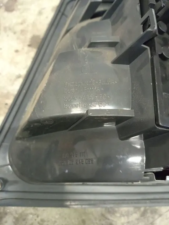 SKODA OCTAVIA I VÄNSTER BAKLYKT EU 1U6945111 image 7