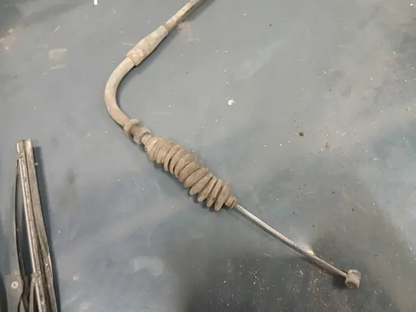 Suzuki Vitara I 2.0 td Rf Linka gazu image 2