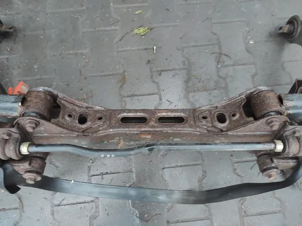 Trave posteriore completa Kia Ceed 2006-2011 image 7