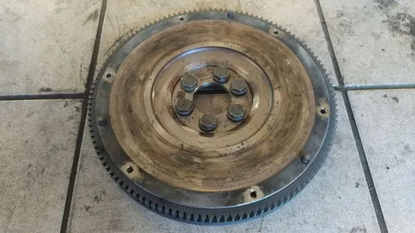 Embreagem Volkswagen Polo V 6R 2011 / Conjunto 036105269L image 6