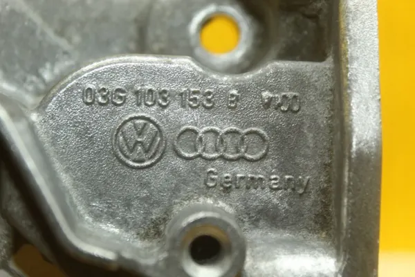 Joint d'arbre à cames OEM 03G103153B pour VW Passat B6 2.0 TDI image 7