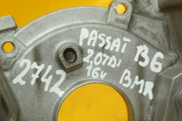Joint d'arbre à cames OEM 03G103153B pour VW Passat B6 2.0 TDI image 8