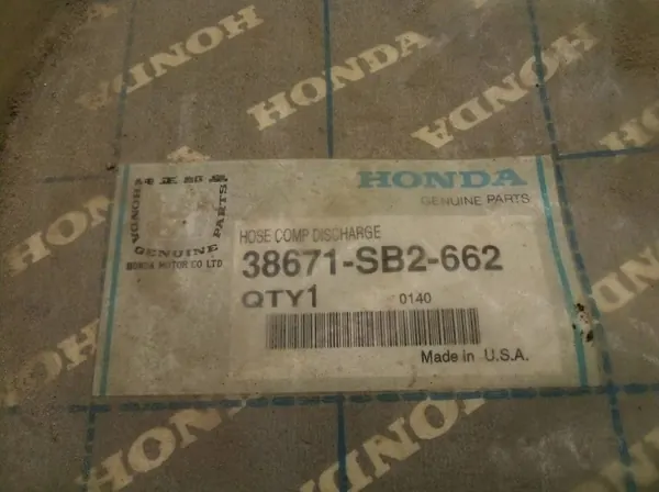 Honda Civic III 1985 AC Slang 38671SB2662 image 5