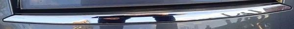 Infiniti Q70 Garniture Bas de Coffre Chrome OEM 2010-2013 image 2