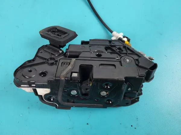 Vordertürschloss links SKODA OCTAVIA III 5E1837015A image 4