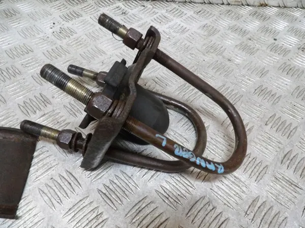 Support de ressort FORD OEM droit 06-11 image 3