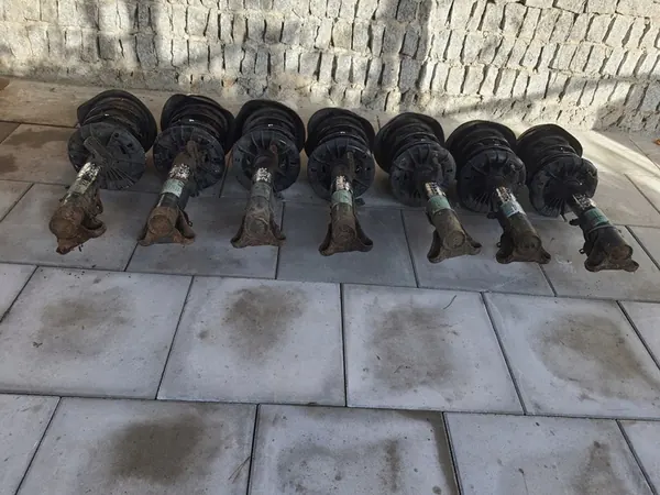 Ammortizzatore anteriore MERCEDES-BENZ C (W203) A2033207330 image 3