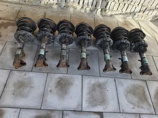 Ammortizzatore anteriore MERCEDES-BENZ C (W203) A2033207330 image 9