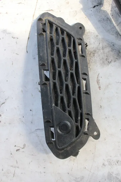 RANGE ROVER EVOQUE I Voorbumperrooster PDC-sensor Rechts image 1