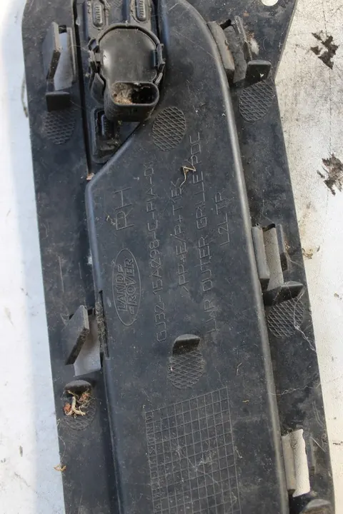 RANGE ROVER EVOQUE I Voorbumperrooster PDC-sensor Rechts image 3