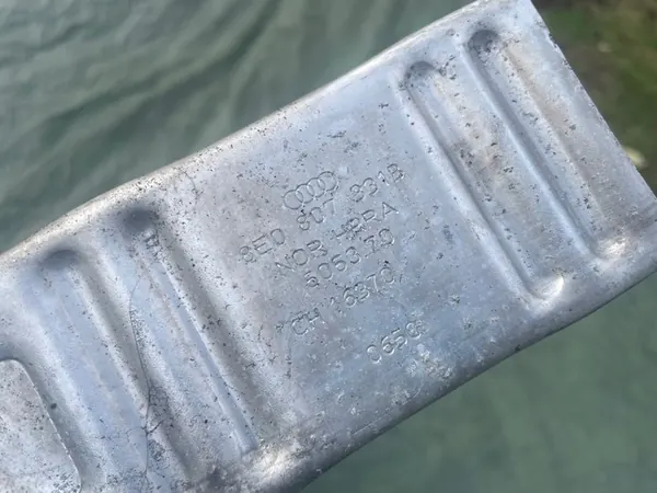 AUDI A4 B6 B7 Viga de Para-choque Traseiro 8E0807331BN image 3