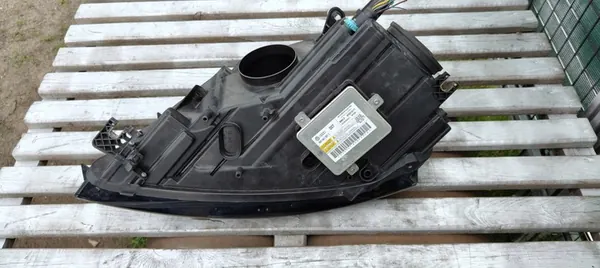 AUDI A3 8P LIFT 08-13 FARO DERECHO BI-XENON 8P0941004BE image 10