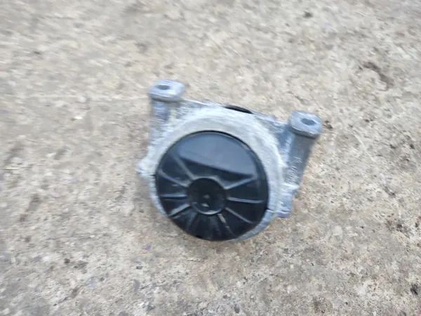 Moottorin Kiinnike Audi A4 B8 8R0199381AD image 6