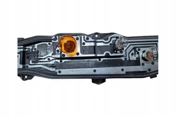 Fiat Doblo Cargo Rückleuchtenstecker OEM 20660143LH image 6