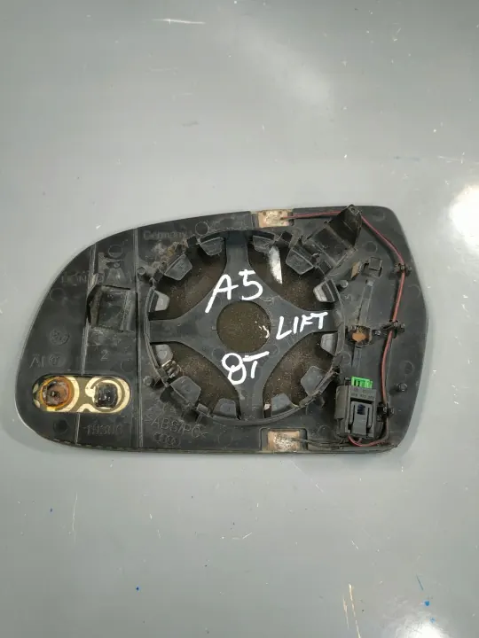 Insert de rétroviseur droit OEM 8F0857536 pour Audi A5 8T image 4