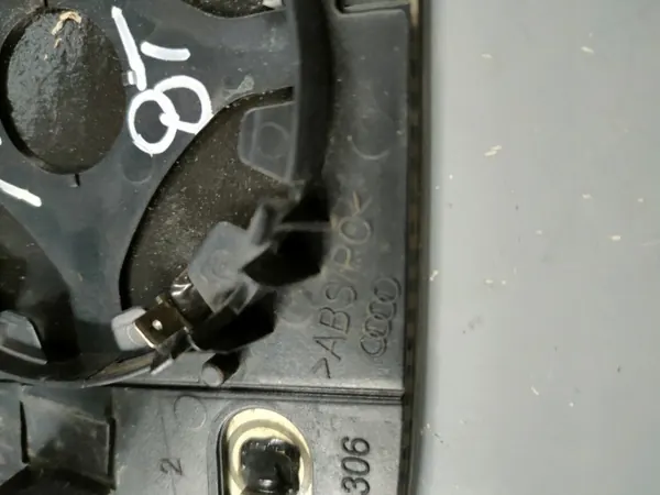Insert de rétroviseur droit OEM 8F0857536 pour Audi A5 8T image 7
