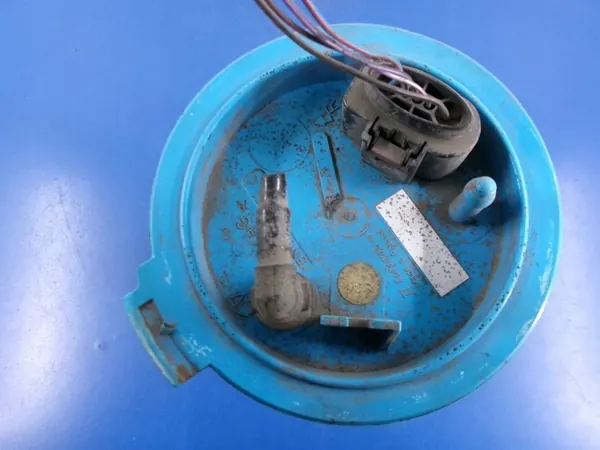 VW TIGUAN 2.0TSI Brandstofpomp Niveausensor 5N0919051G image 3