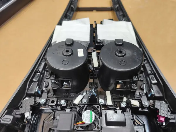 BMW G70 Garniture Console OEM CK46081 - Occasion image 10