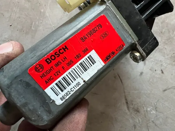 Kia OE Sitzmotor OEM 88582C1100 - Gebraucht image 4