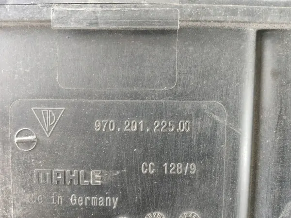 Canister vapeur carburant Porsche Panamera OEM 97020122500 image 4
