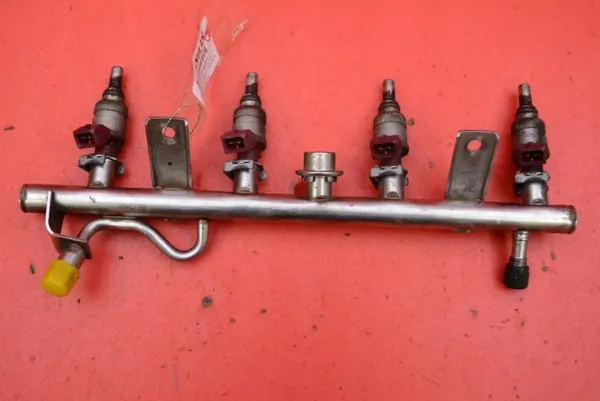 Rail d'injecteur OEM A2710780023 pour Mercedes Classe E image 2