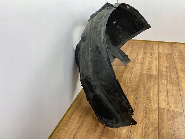Right Front Wheel Arch Dodge Charger 6.4L 2015+ image 9