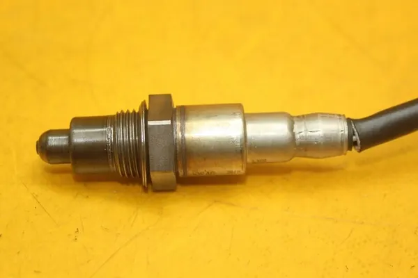 SENSOR LAMBDA VW GOLF VII 1.2 TSI OEM 04E906262BF image 6