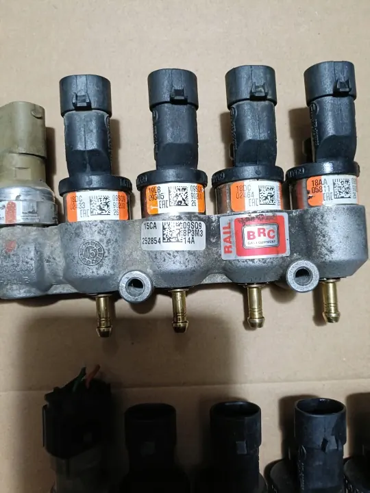 Inyector BRC OEM 09SQ99020026 - Estado Usado image 4