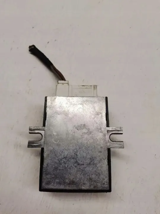 Módulo Bomba Combustível BMW X5 F15 OEM 7358145 image 3